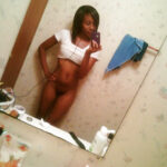 Nicole, 22 cherche une rencontre hard